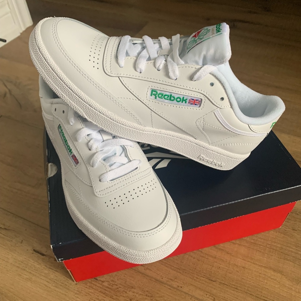 Reebok Club C 85 men’s green size 9 brand new and never worn.